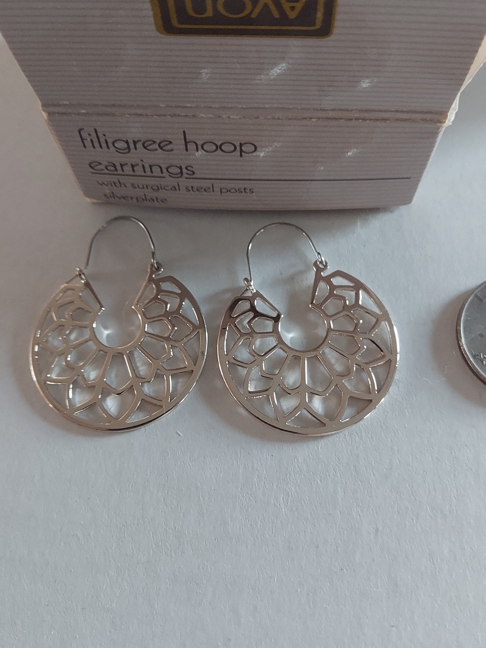 Avon Silver Filigree Hoop Earrings - Shiny Silver Floral Design